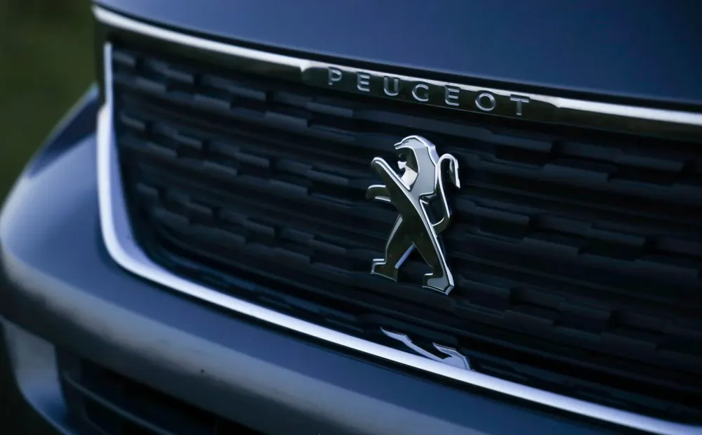 garage Peugeot à Gramat