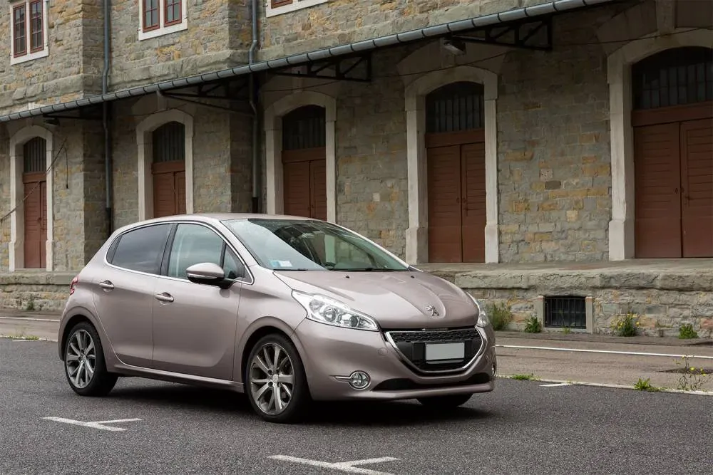 voiture peugeot